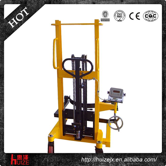 手動(dòng)稱(chēng)重油桶卸料機(jī)(夾鐵桶) 手動(dòng)稱(chēng)重油桶卸料機(jī)(夾鐵桶)