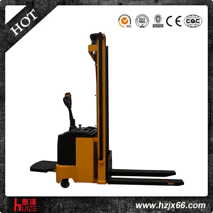 全電動(dòng)堆高車(三門架) 全電動(dòng)堆高車(三門架)